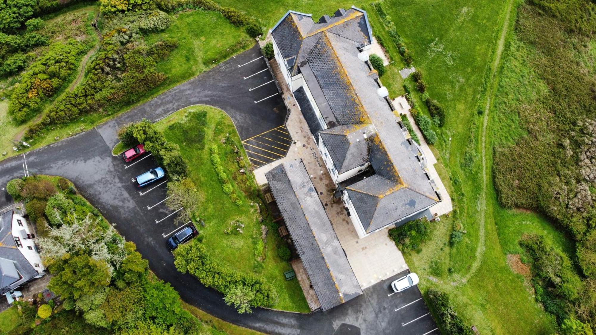 Journeys End With Stunning Sea Views From The Headland Βίλα Coverack Εξωτερικό φωτογραφία