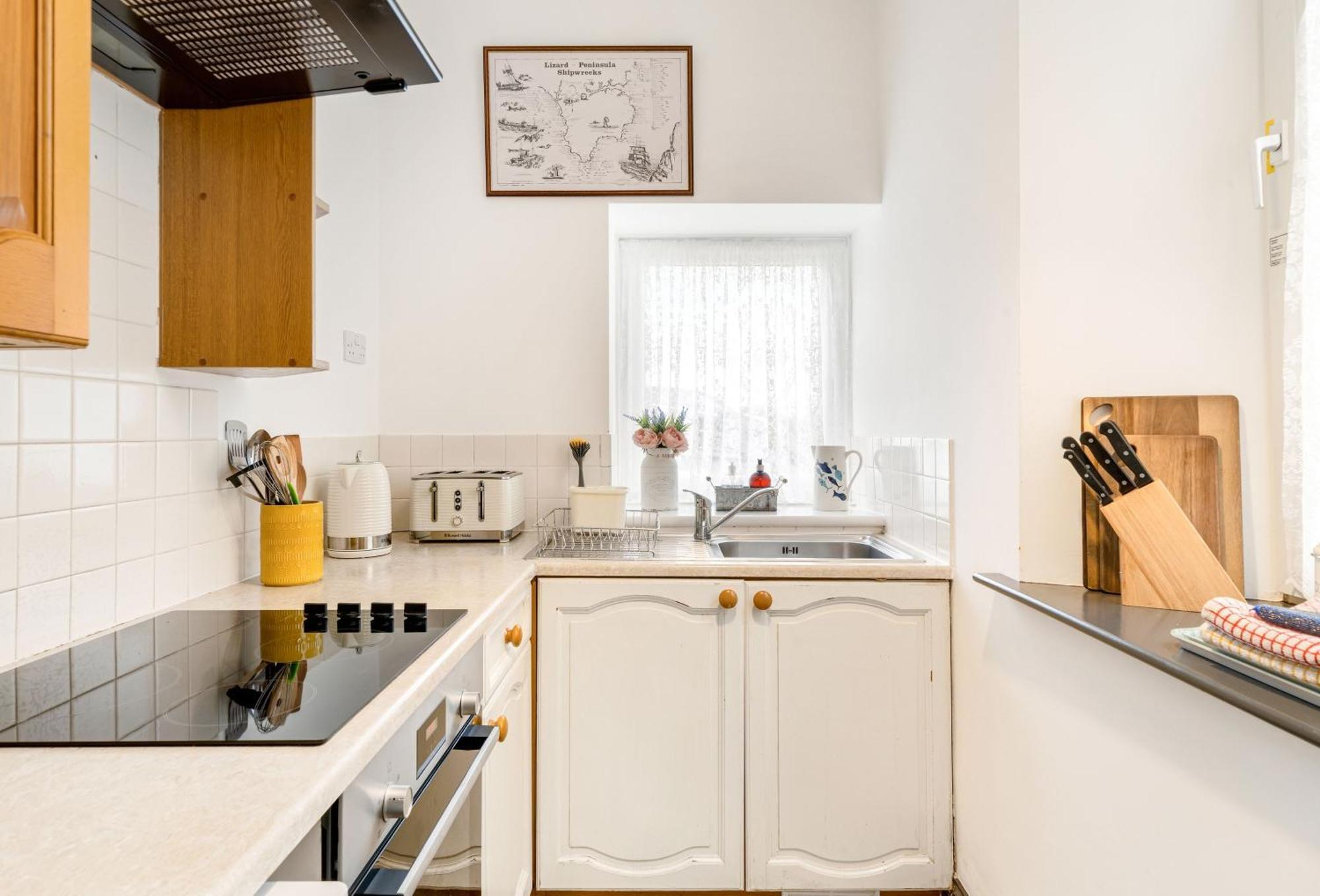 Journeys End With Stunning Sea Views From The Headland Βίλα Coverack Εξωτερικό φωτογραφία