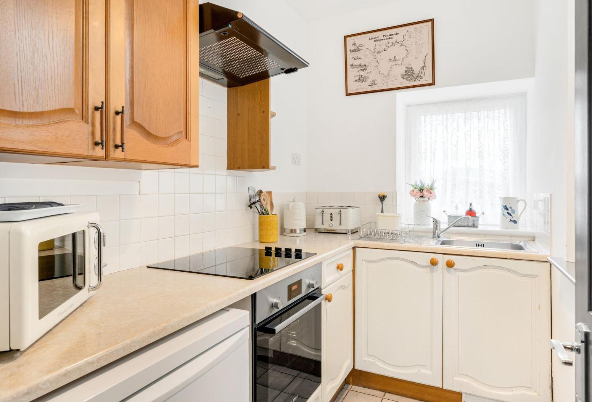 Journeys End With Stunning Sea Views From The Headland Βίλα Coverack Εξωτερικό φωτογραφία
