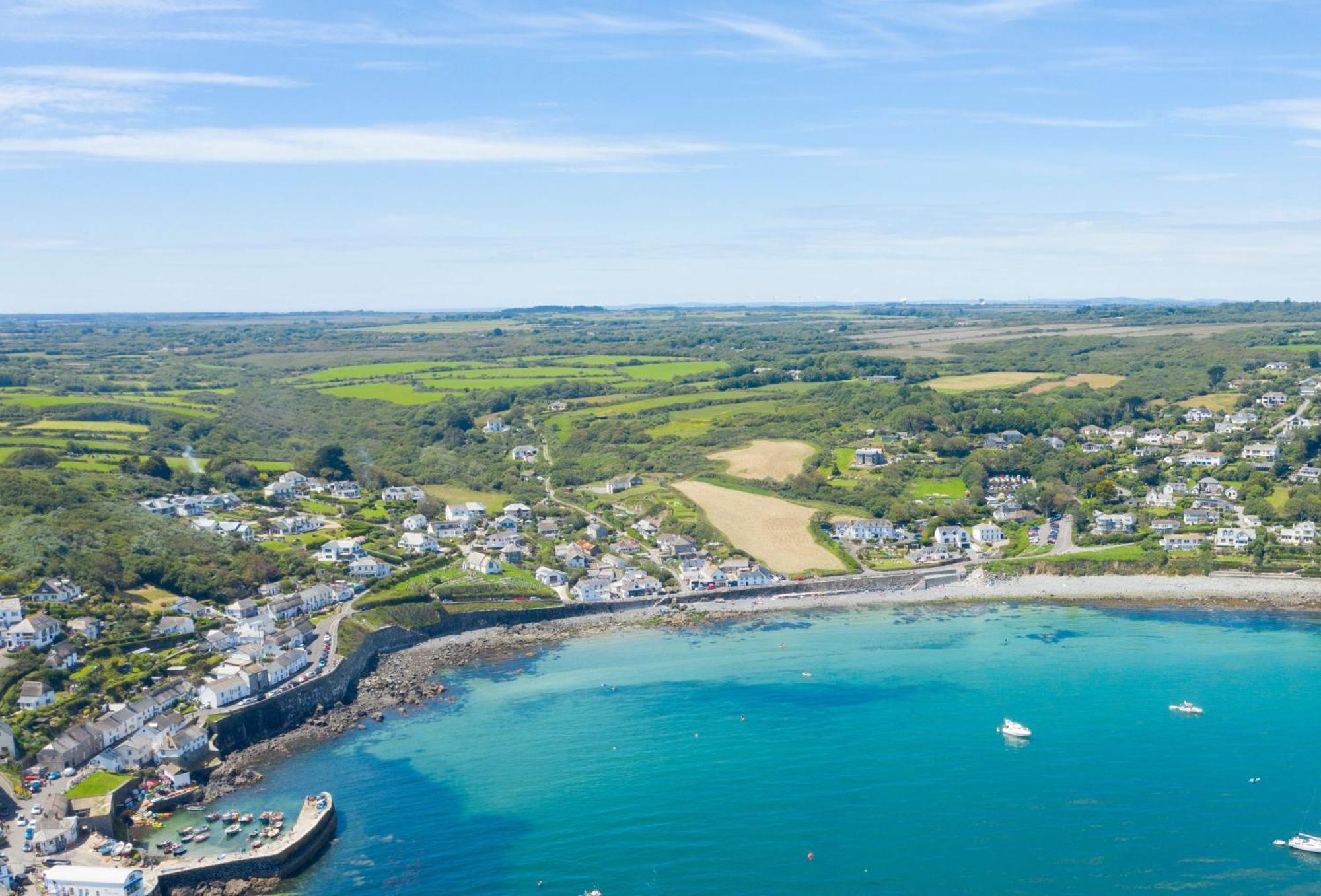 Journeys End With Stunning Sea Views From The Headland Βίλα Coverack Εξωτερικό φωτογραφία